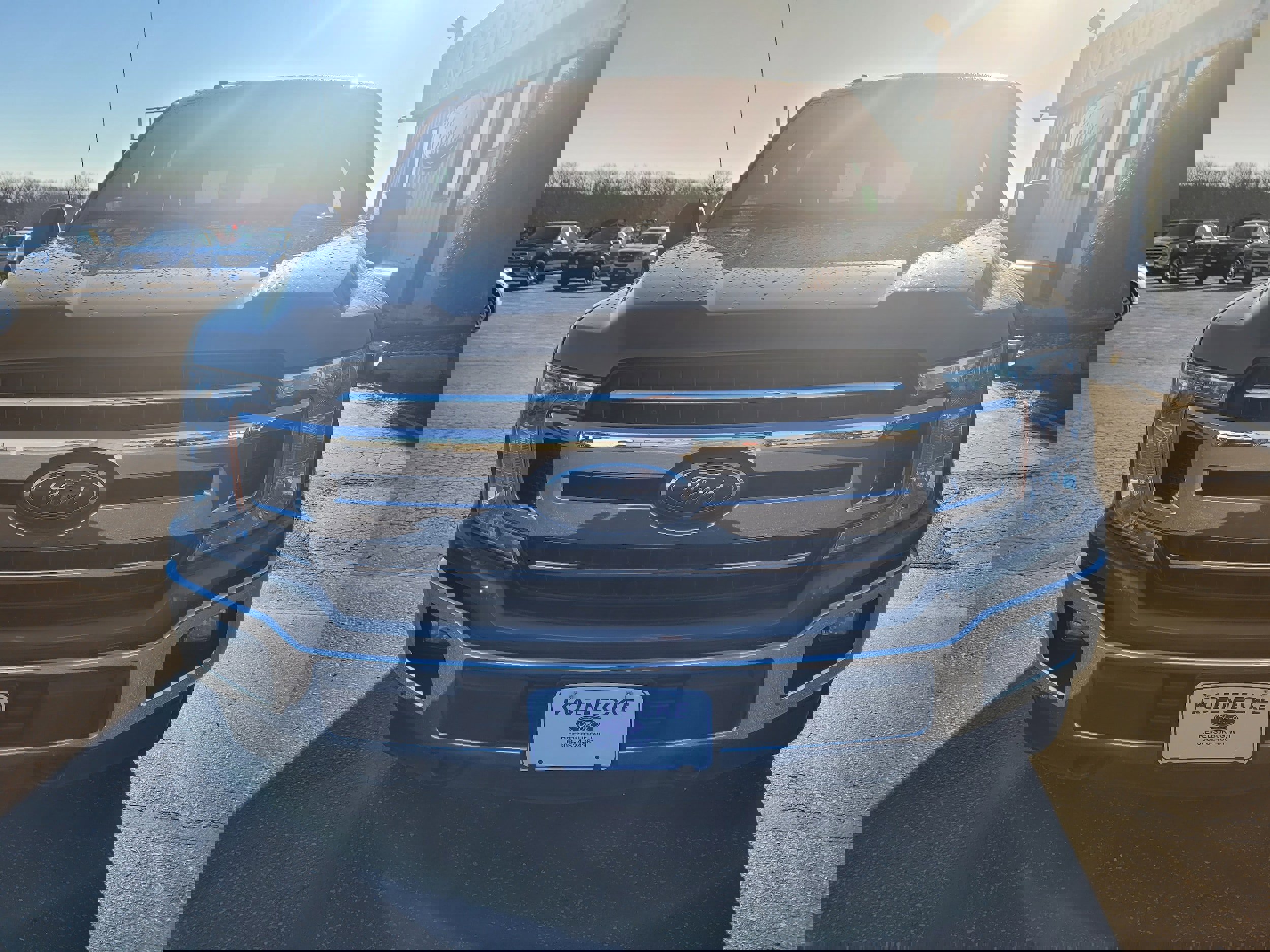 Used 2018 Ford F150 XLT AWD/4WD image 5