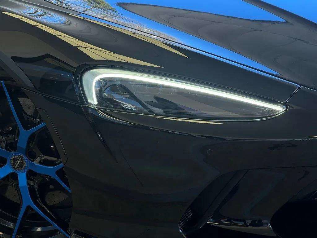 Used 2022 McLaren GT image 16