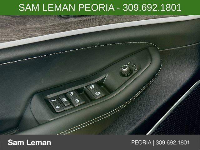 New 2026 Jeep Grand Cherokee Limited AWD/4WD image 18