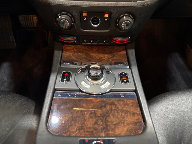 Used 2010 Rolls-Royce Ghost RWD image 70