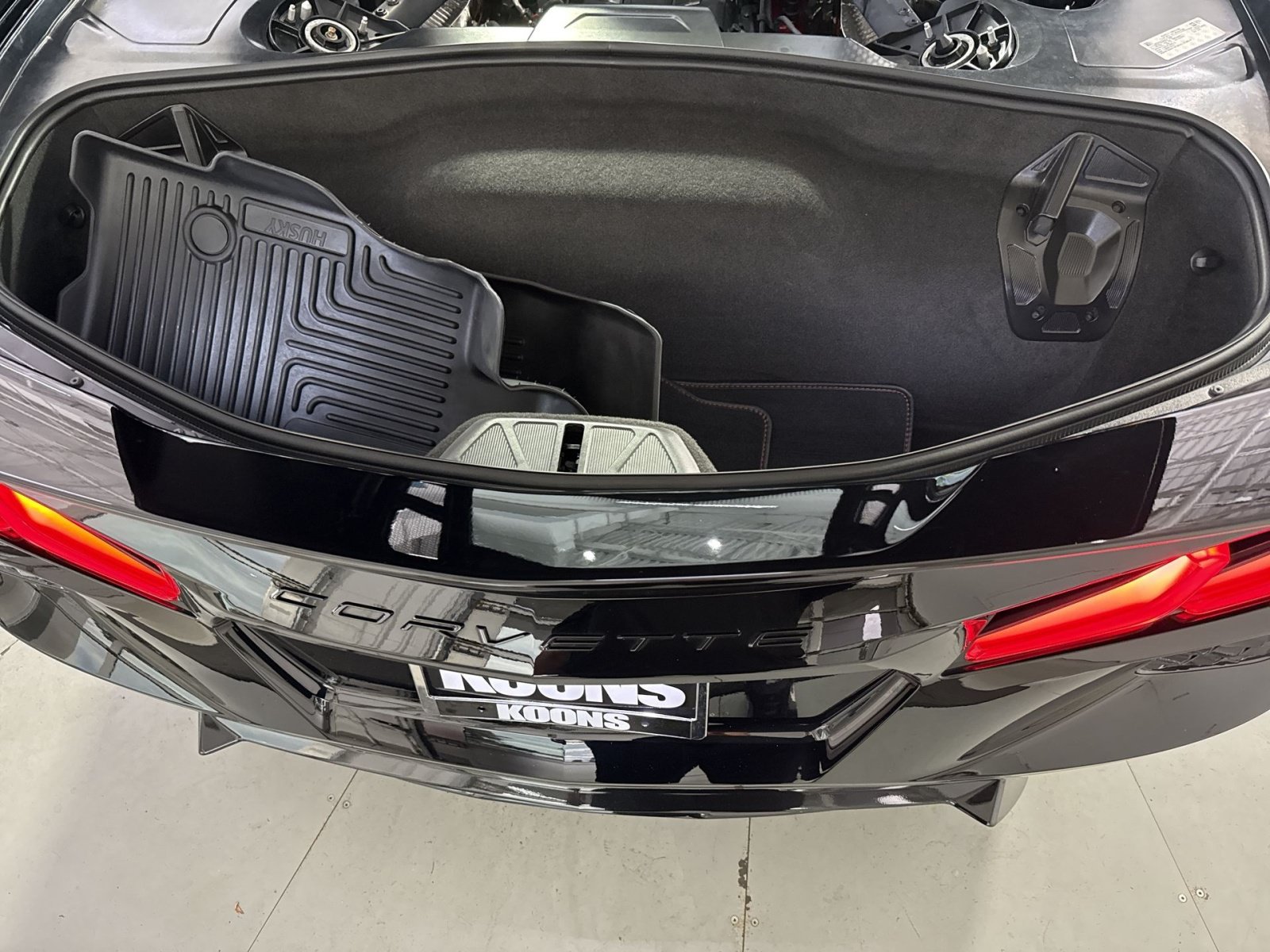 Used 2026 Chevrolet Corvette Stingray Coupe w/ Z51 Performance Package RWD image 25