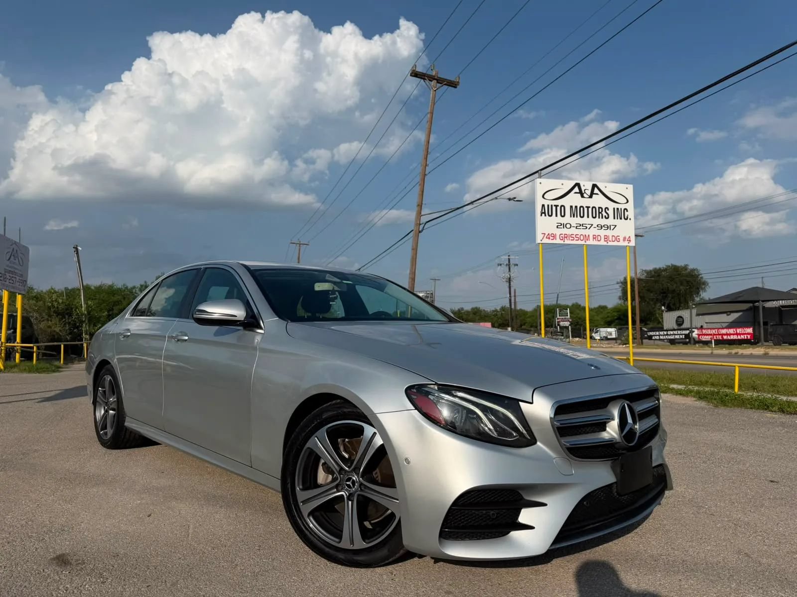 Used 2018 Mercedes-Benz E 300 image 5