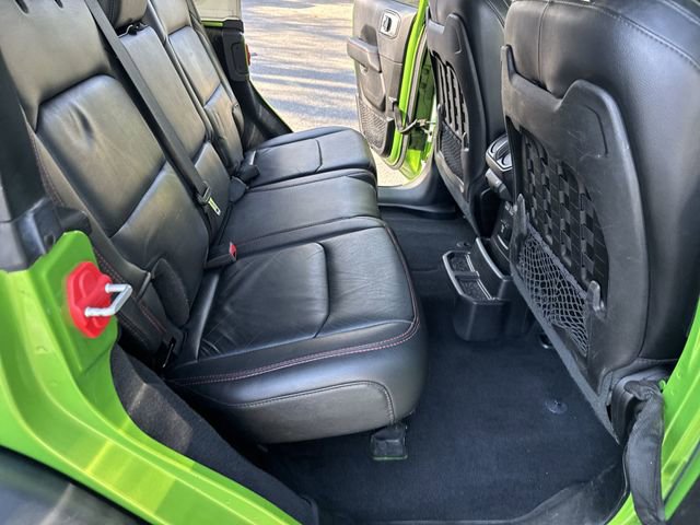 Used 2019 Jeep Wrangler Unlimited Rubicon w/ Dual Top Group AWD/4WD image 11