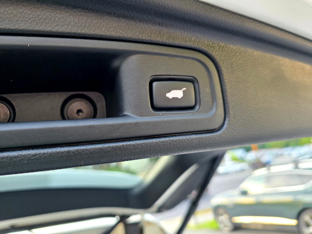 Used 2017 Honda Pilot EX-L image 15