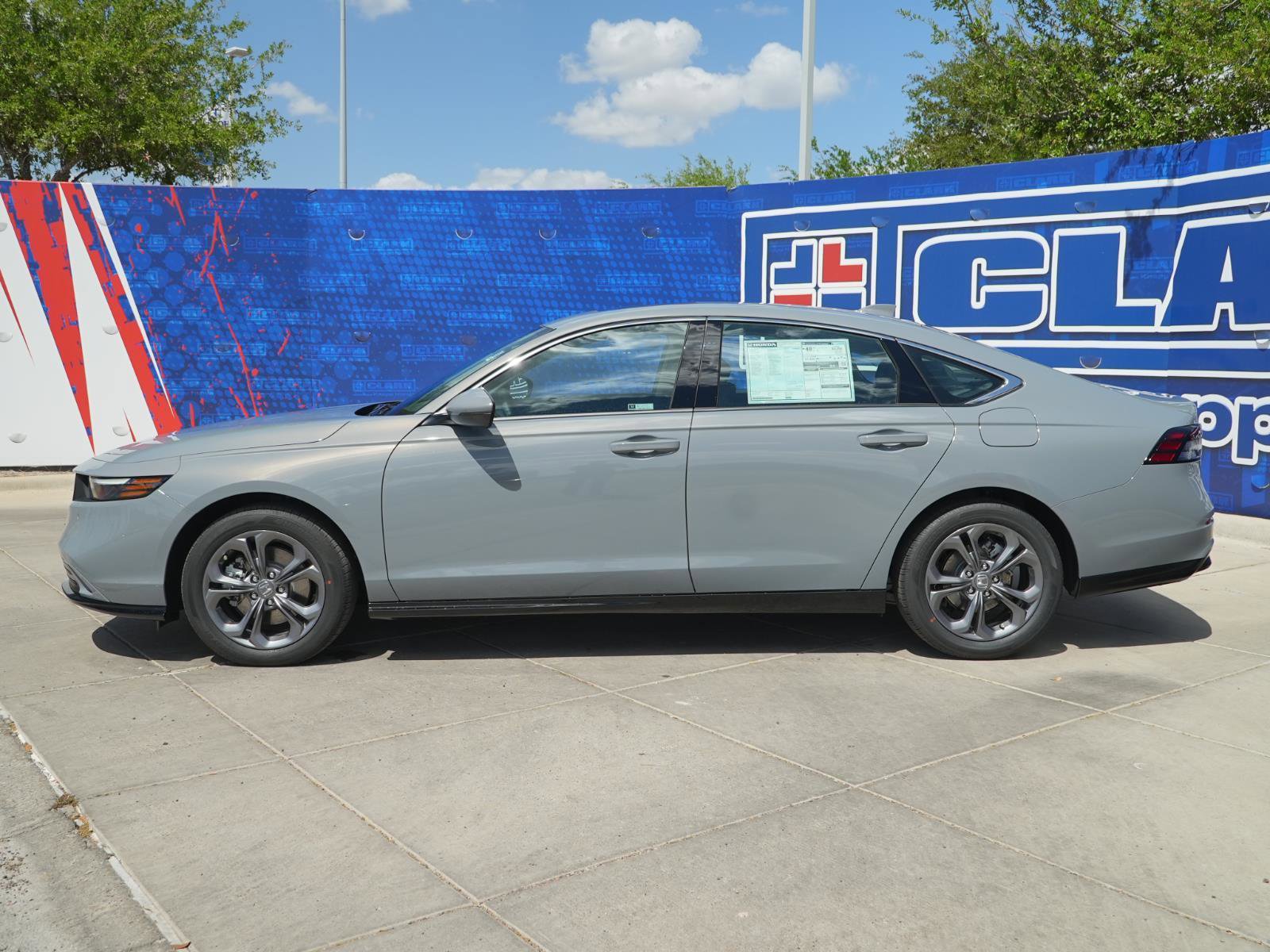 New 2026 Honda Accord EX-L image 10