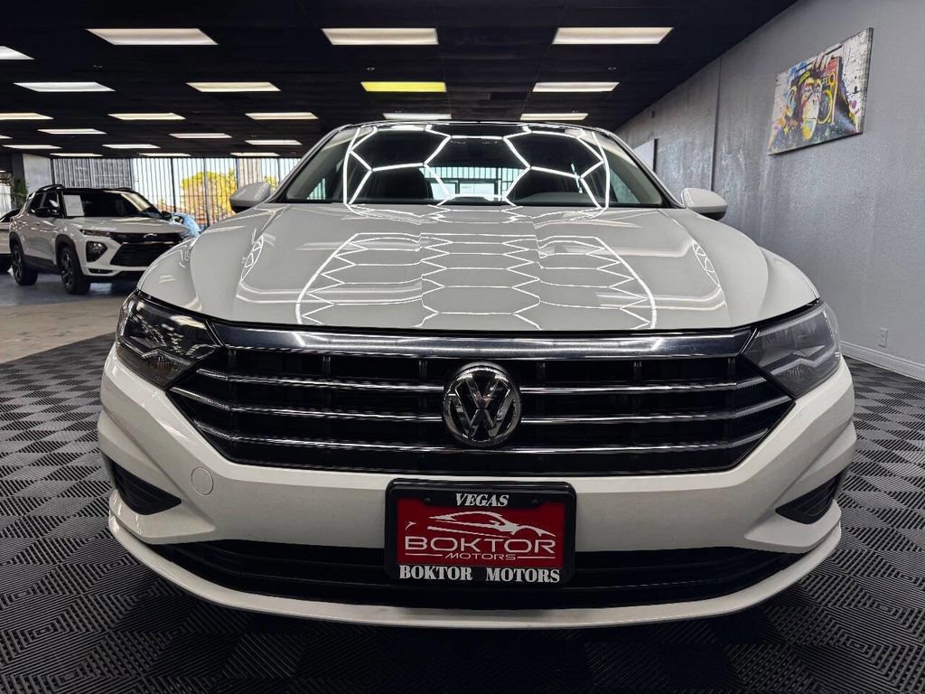 Used 2019 Volkswagen Jetta SE image 4