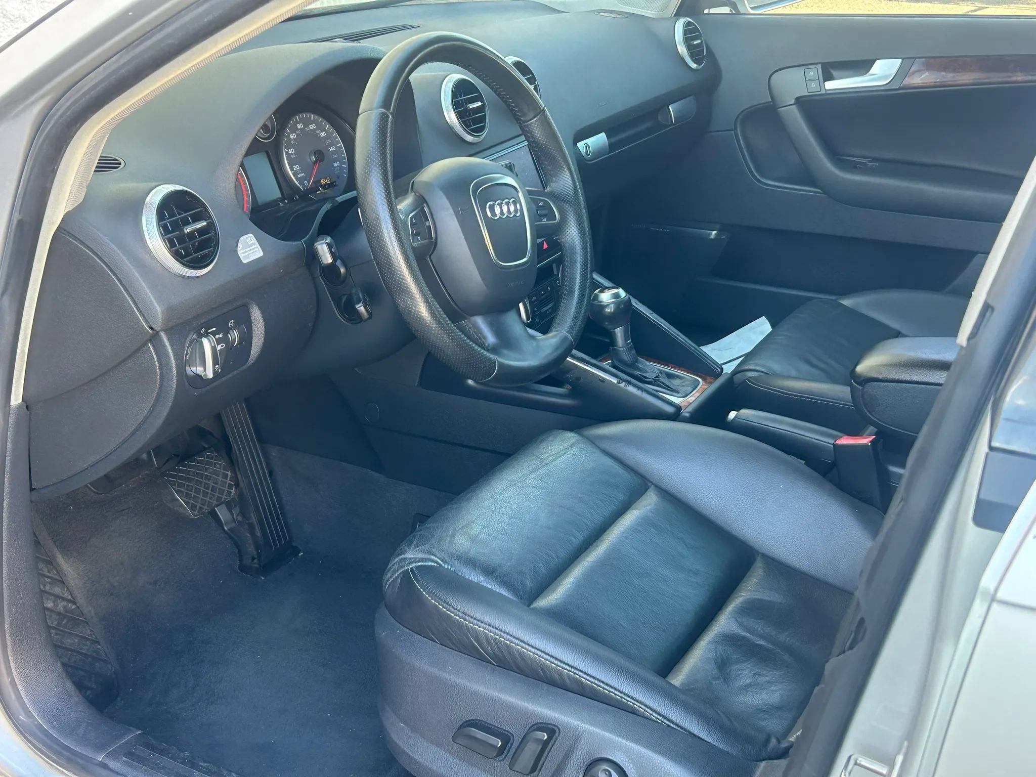 Used 2011 Audi A3 TDI Premium Plus FWD image 7