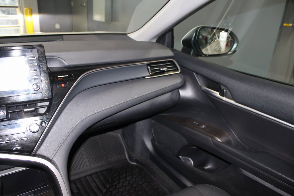 Used 2023 Toyota Camry LE image 24