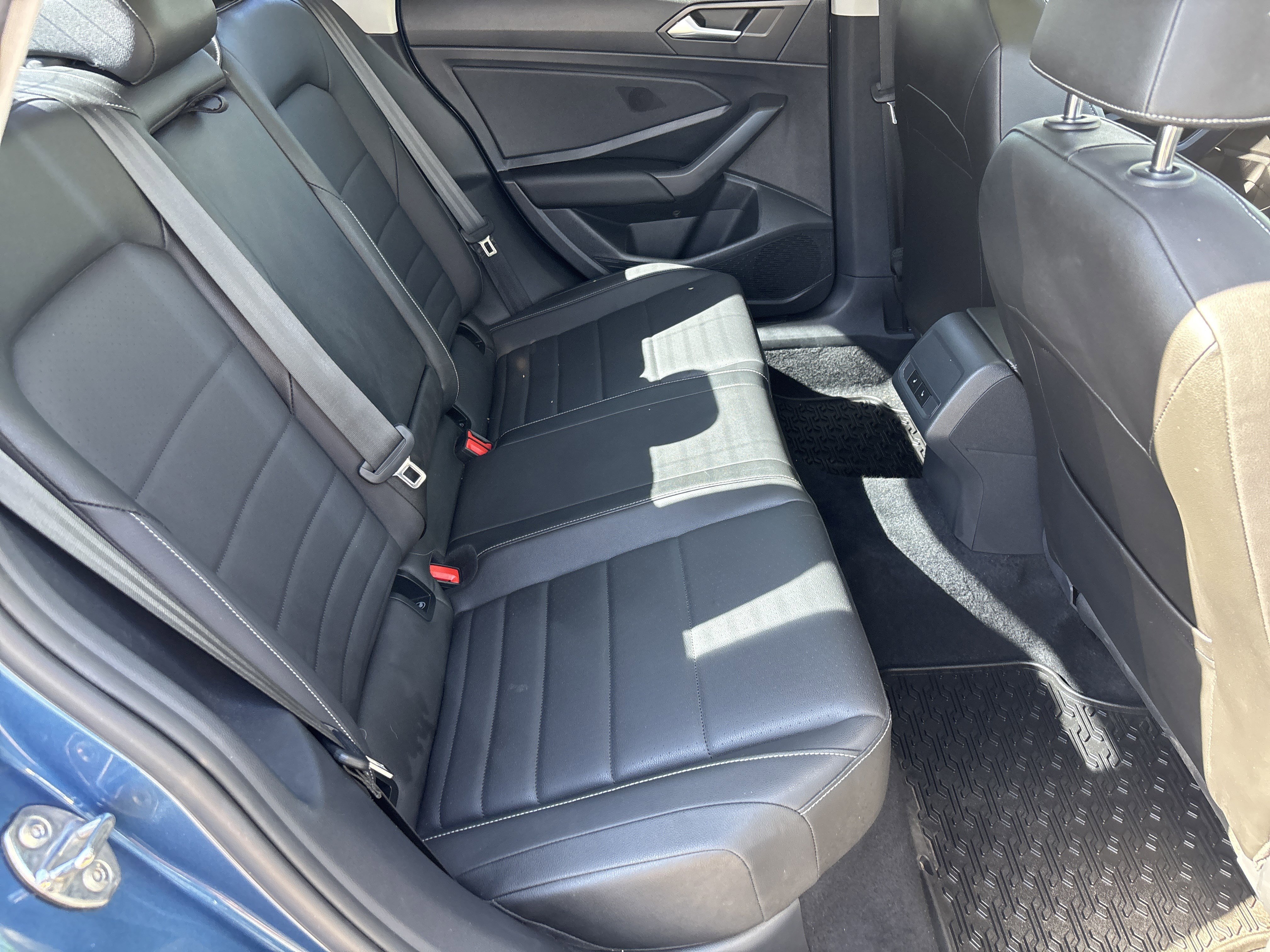 Used 2021 Volkswagen Jetta SEL image 11