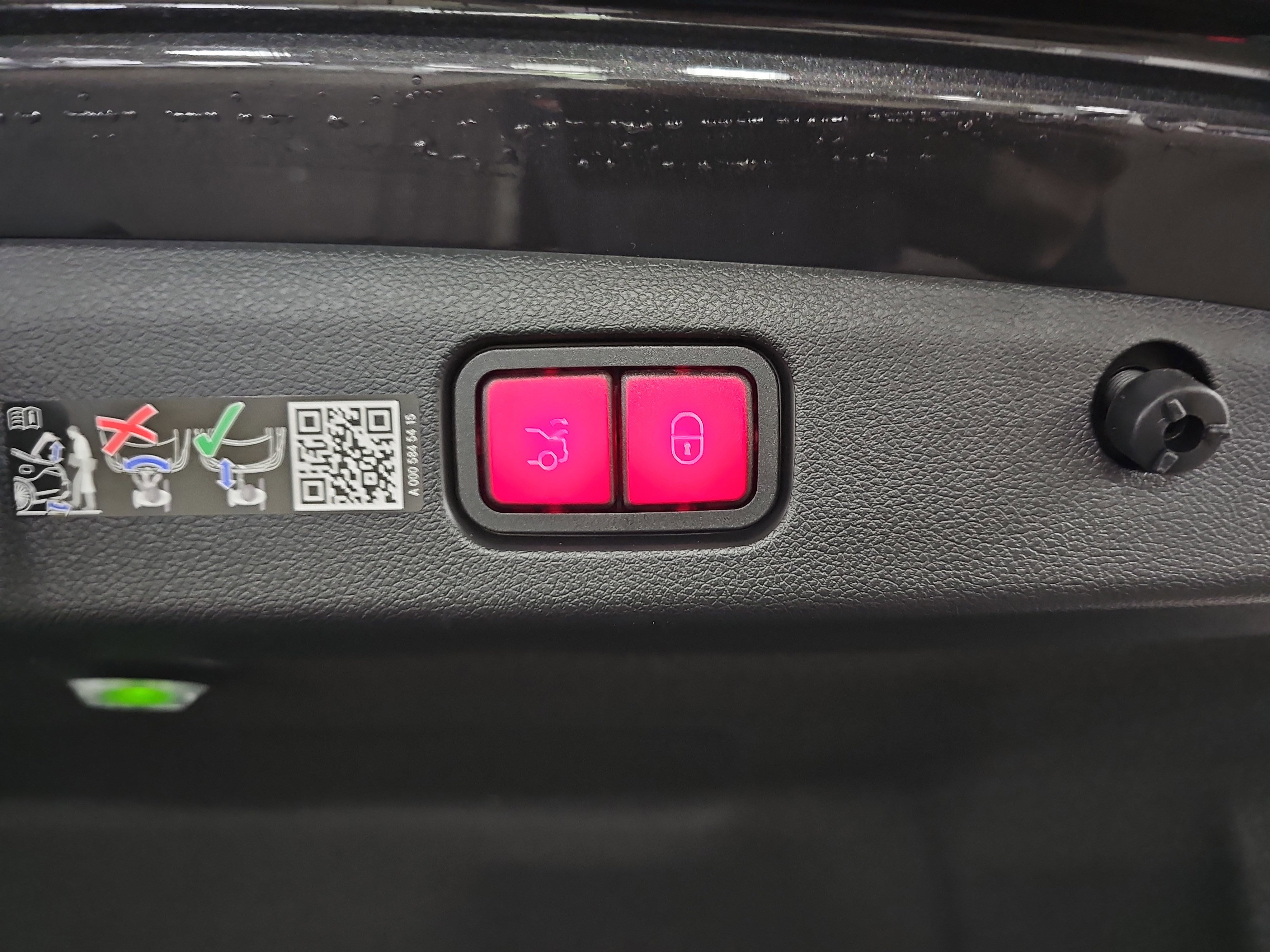 New 2026 Mercedes-Benz E 53 AMG e 4MATIC Sedan image 15