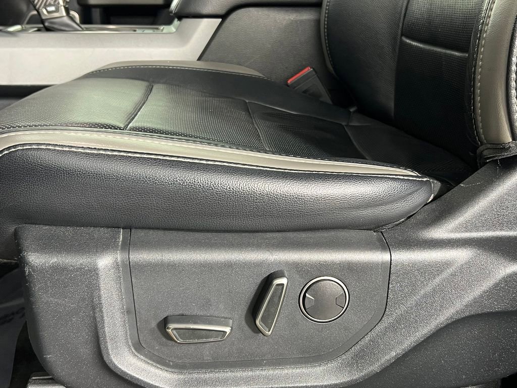 Used 2018 Ford F150 Raptor w/ Equipment Group 802A Luxury image 20