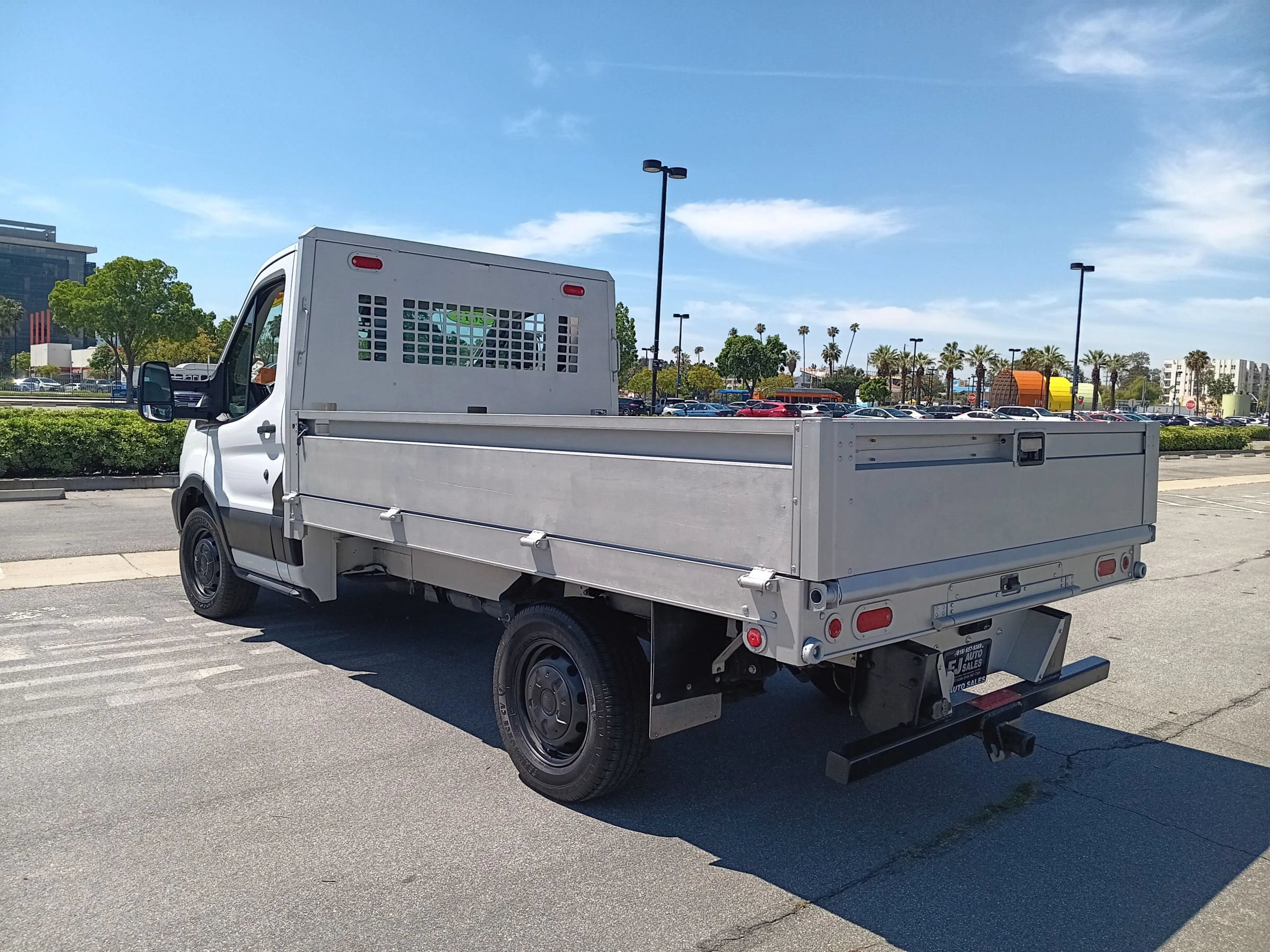 Used 2019 Ford Transit 250 138 RWD image 6