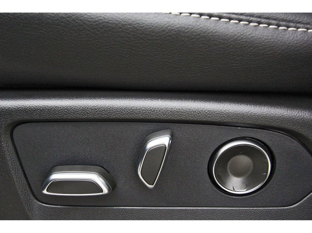 New 2026 Cadillac Escalade ESV Base image 23