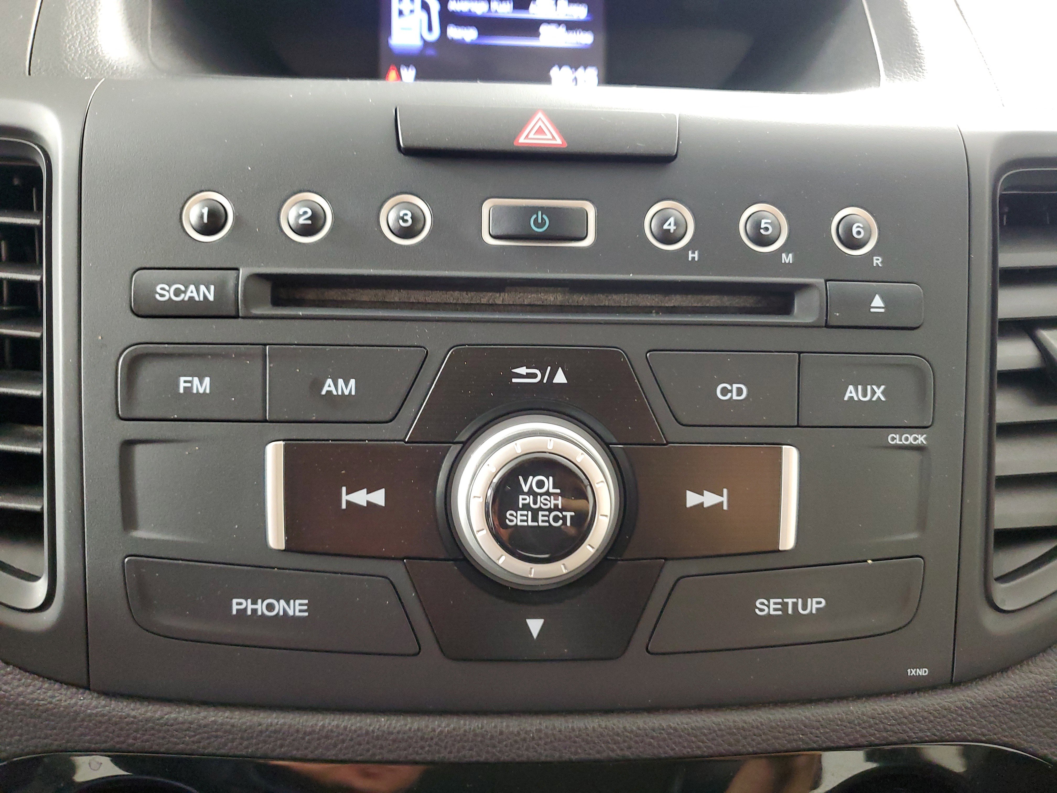 Used 2015 Honda CR-V LX image 18