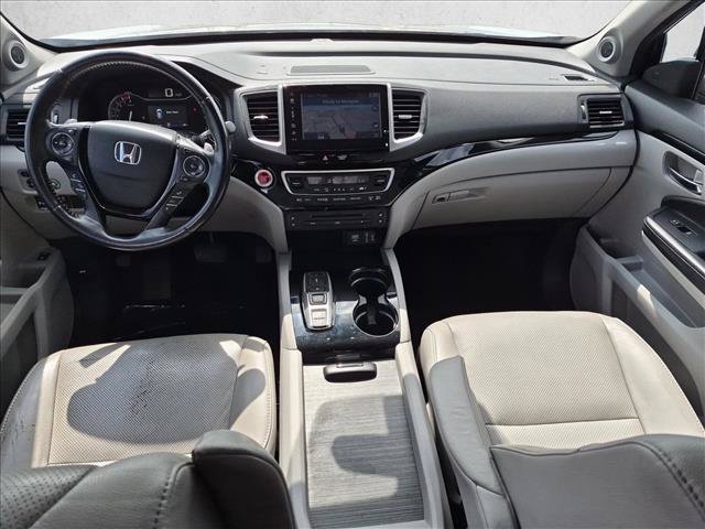 Used 2017 Honda Pilot Elite image 19