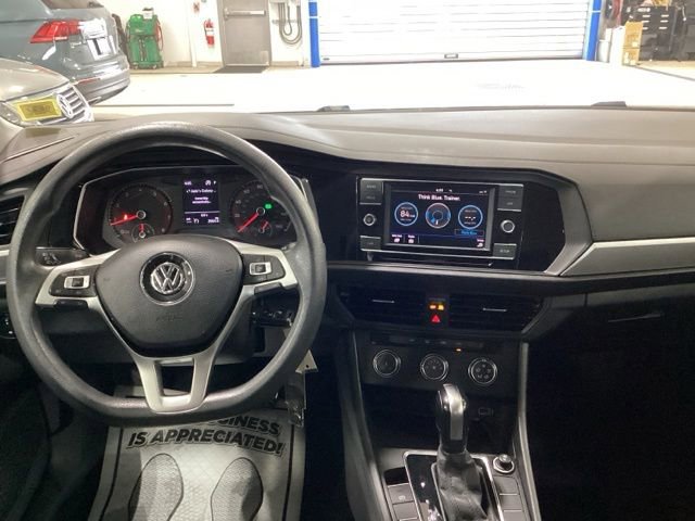 Used 2019 Volkswagen Jetta S w/ Driver Assistance Package FWD image 9