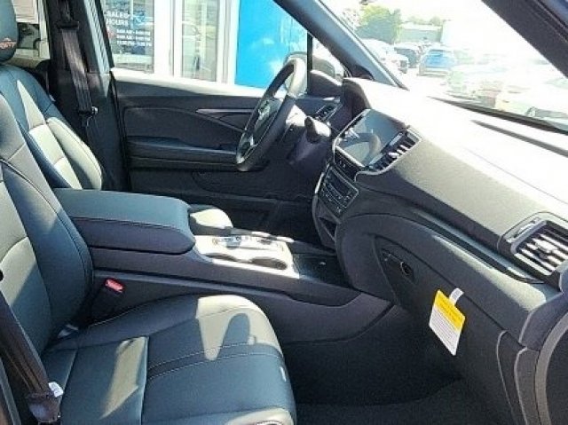 Used 2025 Honda Ridgeline TrailSport image 16
