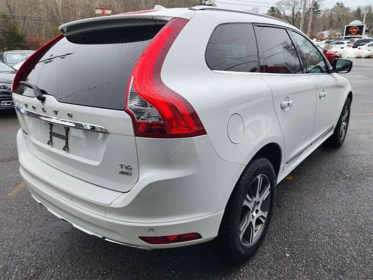 Used 2015 Volvo XC60 T6 Platinum AWD/4WD image 5