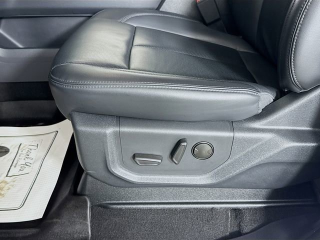 Used 2024 Ford Expedition Max XLT image 19