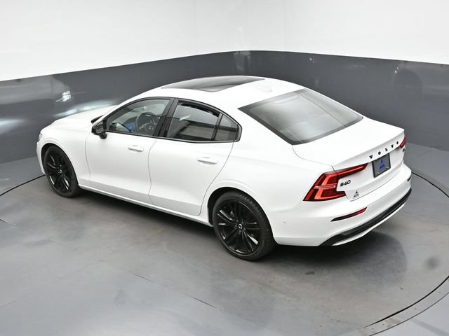 Used 2023 Volvo S60 B5 Ultimate w/ Climate Package FWD image 28