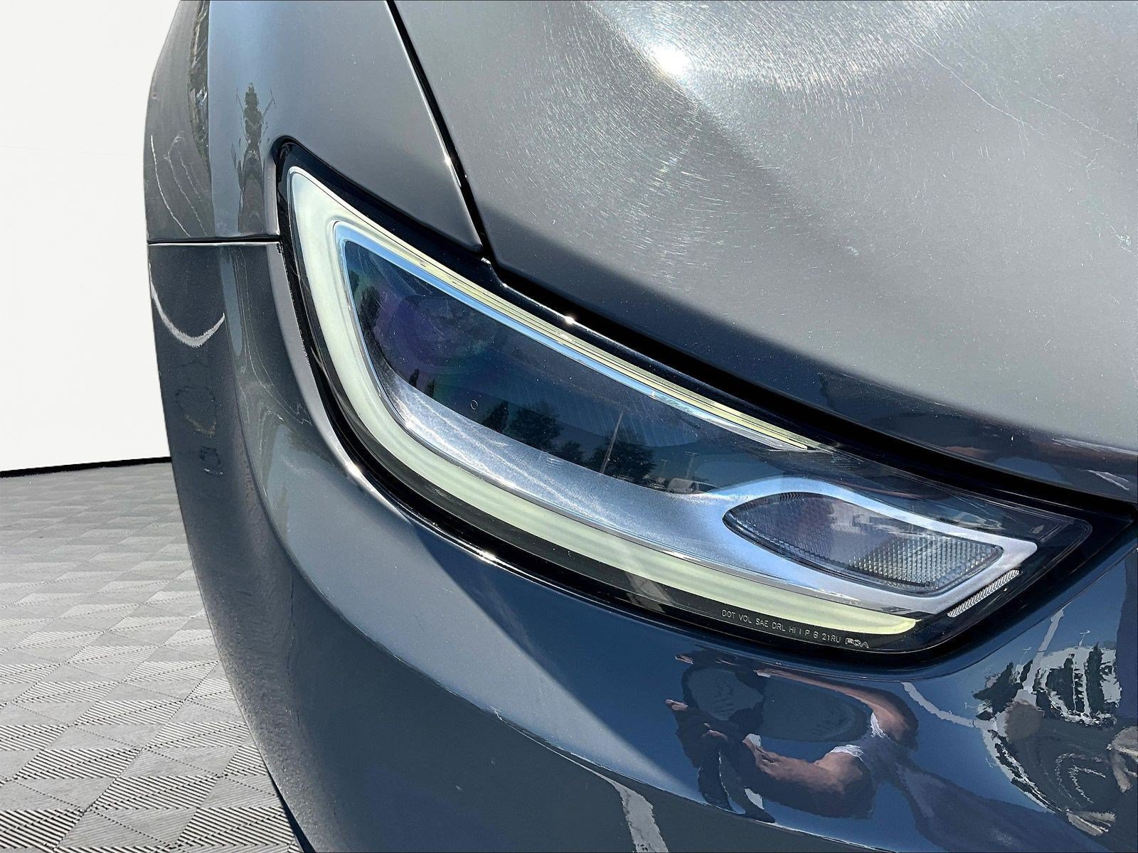 Used 2021 Chrysler Pacifica Touring-L FWD image 28