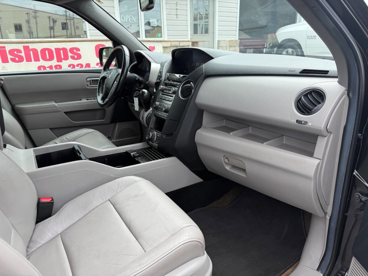 Used 2013 Honda Pilot Touring image 11