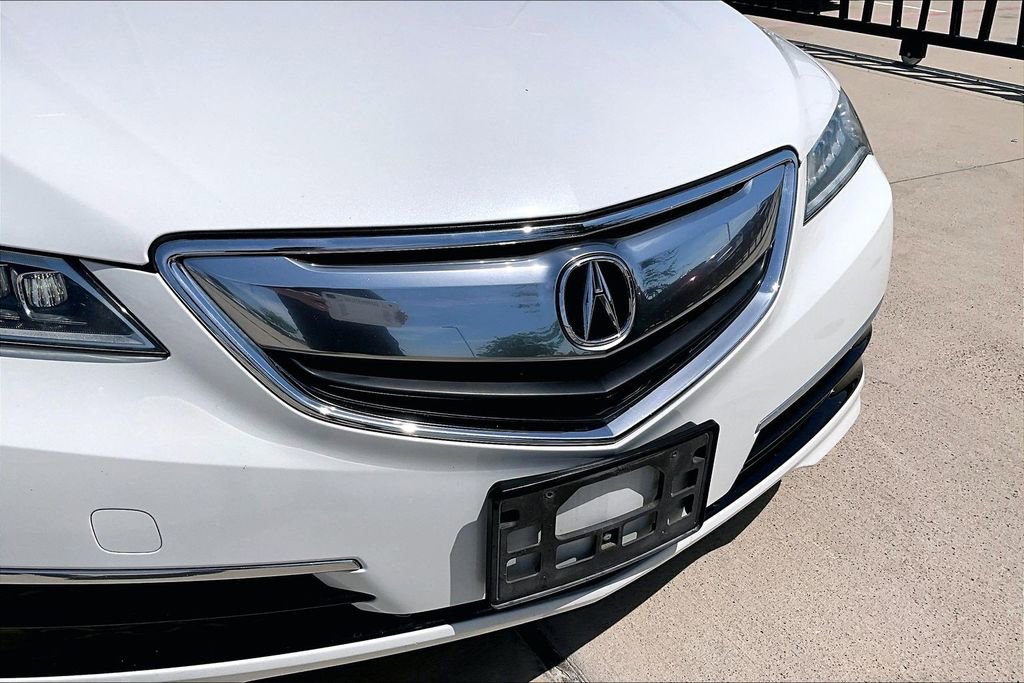 Used 2017 Acura TLX w/ Technology Package FWD image 35