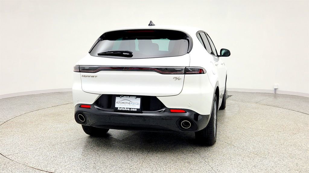 Used 2024 Dodge Hornet R/T image 6