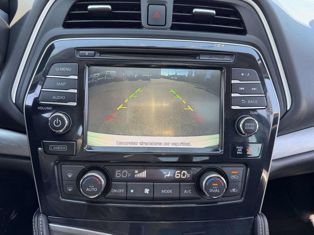 Used 2017 Nissan Maxima 3.5 SL w/ Interior Lighting Package FWD image 32