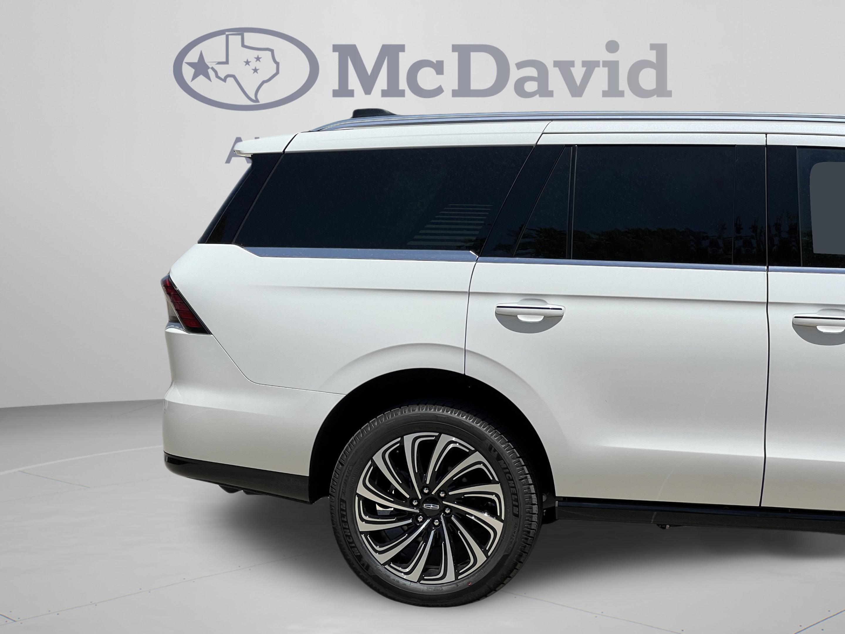 New 2026 Lincoln Navigator Black Label AWD/4WD image 33