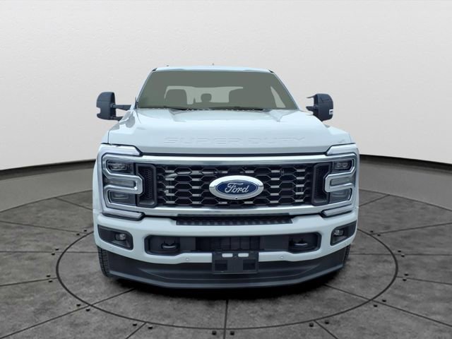 Used 2026 Ford F450 Platinum w/ FX4 Off-Road Package image 2