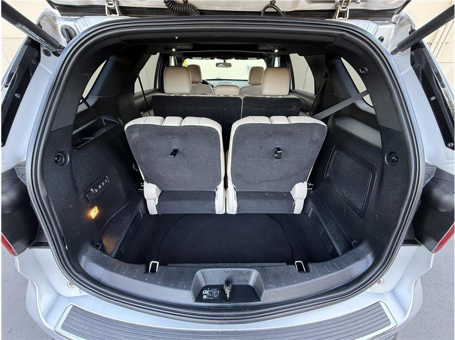 Used 2019 Ford Explorer Limited w/ Class III Trailer Tow Package image 28