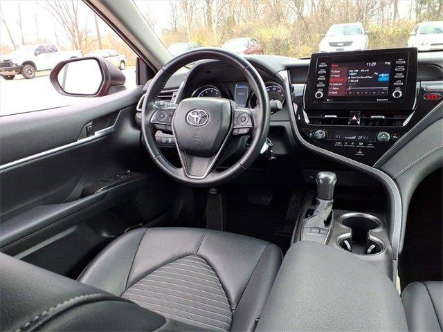 Used 2023 Toyota Camry SE image 11