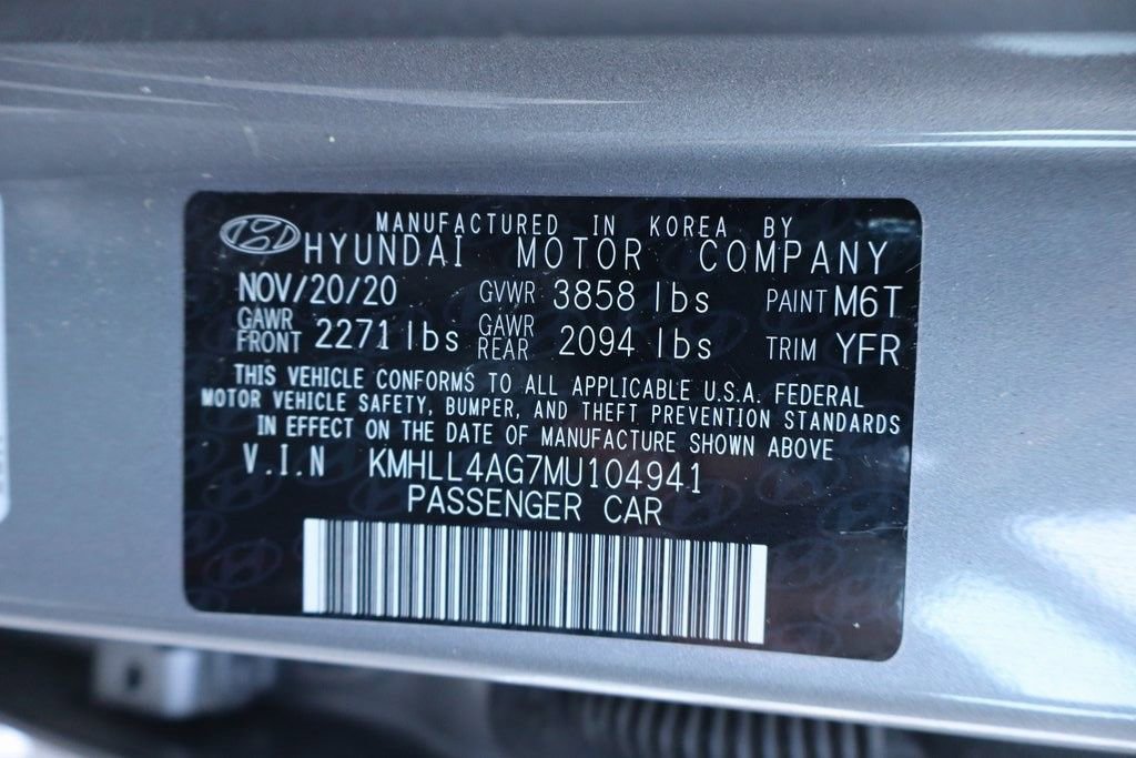Used 2021 Hyundai Elantra SE image 19