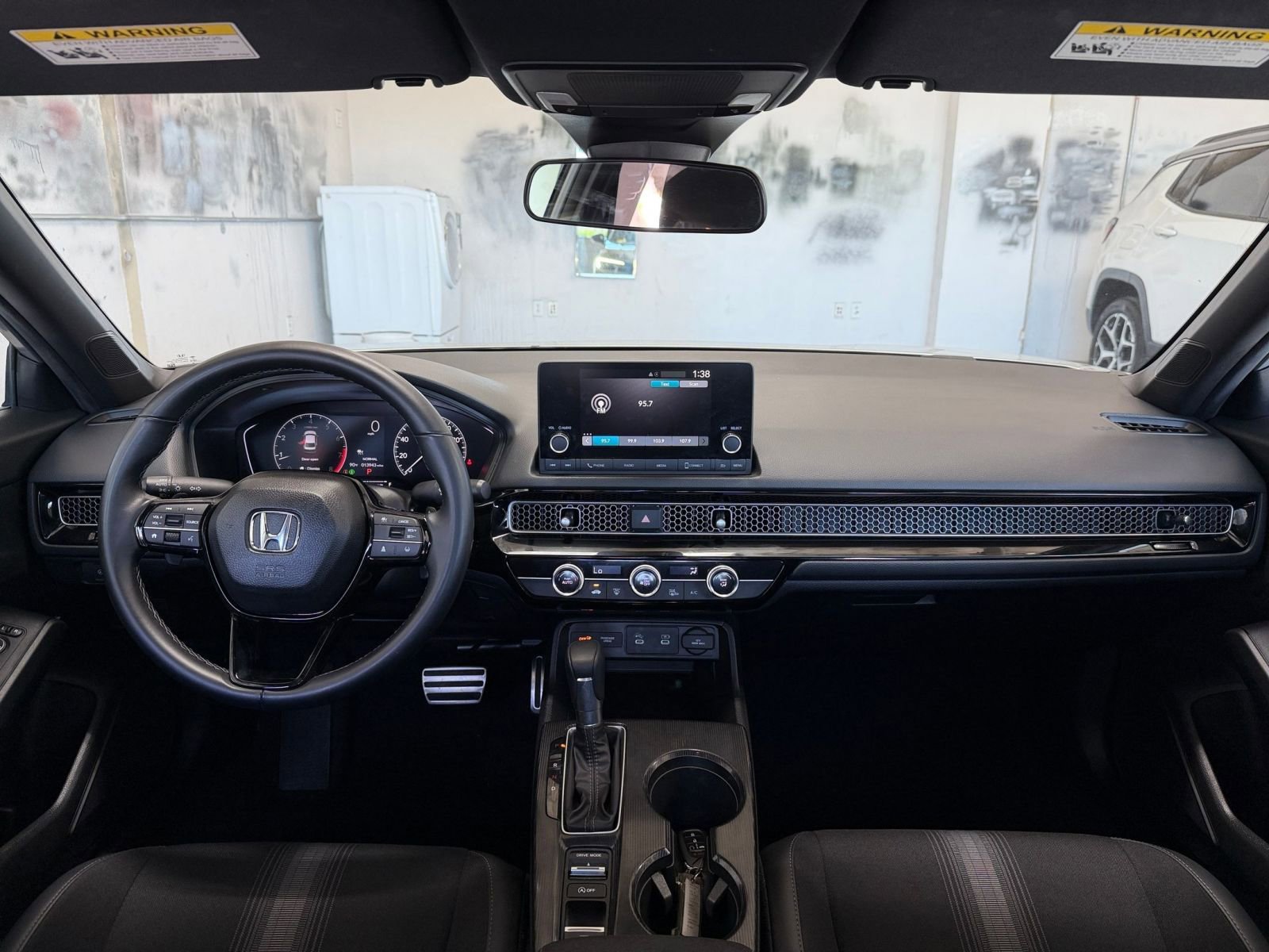 Used 2025 Honda Civic Sport image 31