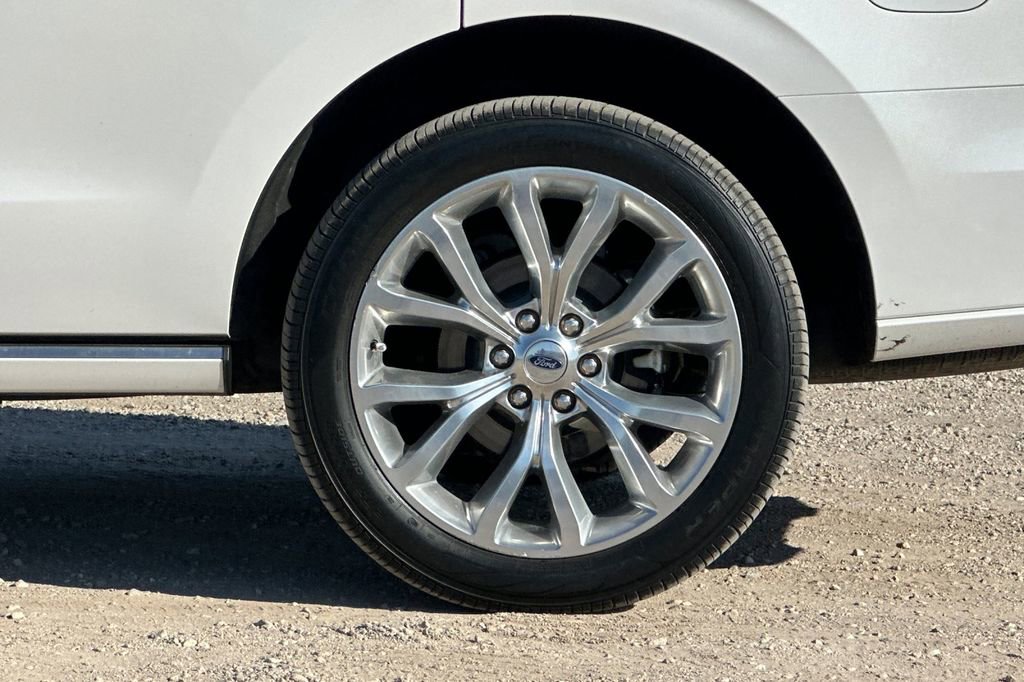 Used 2019 Ford Expedition Platinum image 31