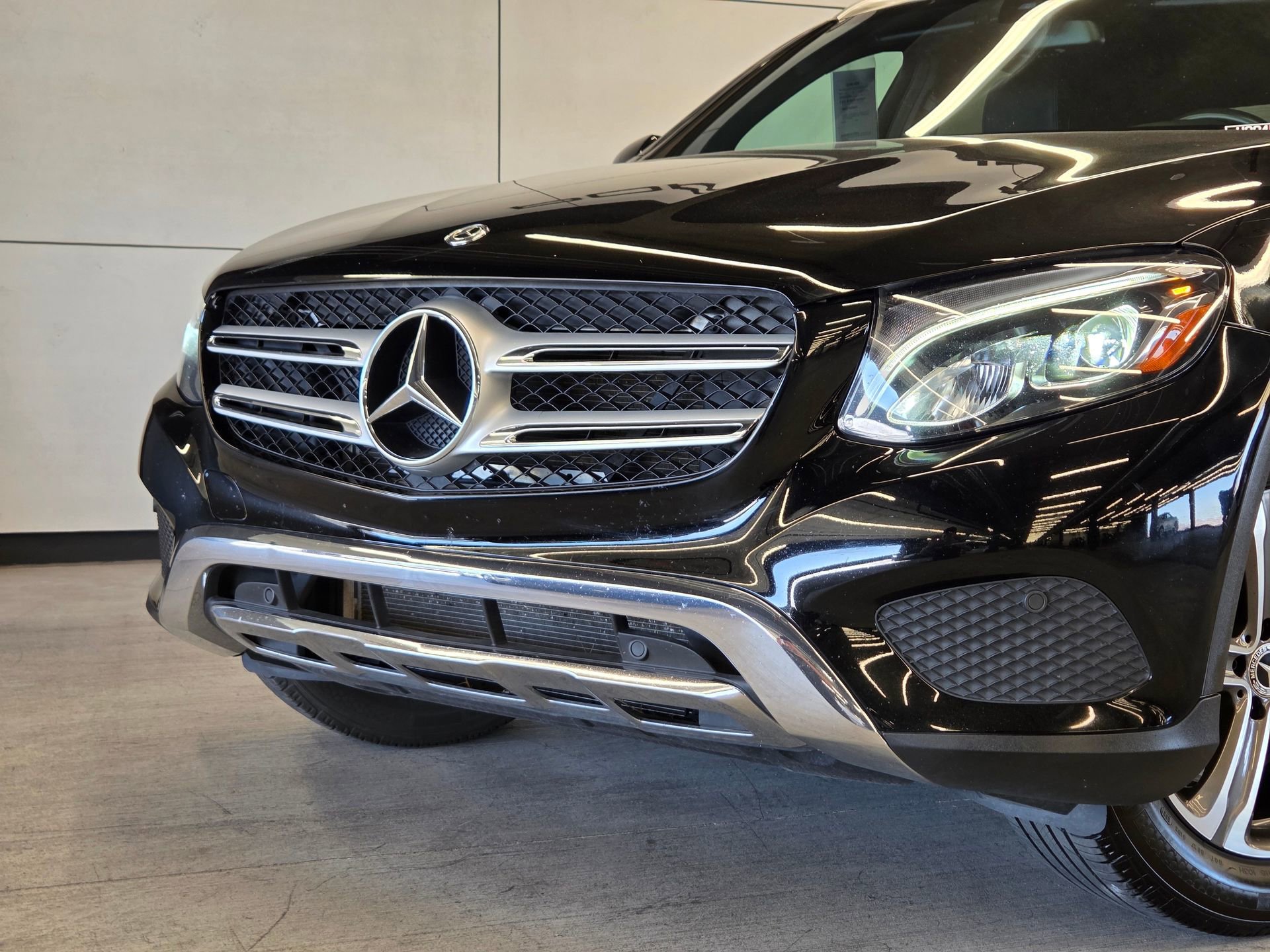 Used 2019 Mercedes-Benz GLC 300 GLC 300 image 28