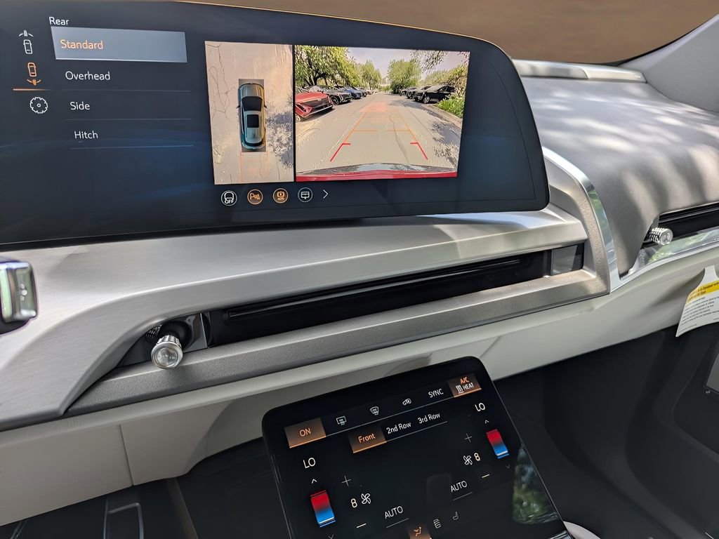 New 2026 Cadillac Vistiq Sport AWD/4WD image 10