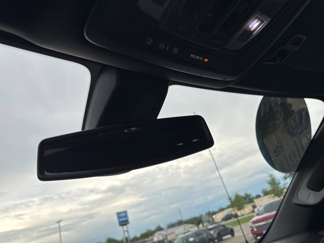 Used 2021 Chevrolet Silverado 1500 High Country image 23