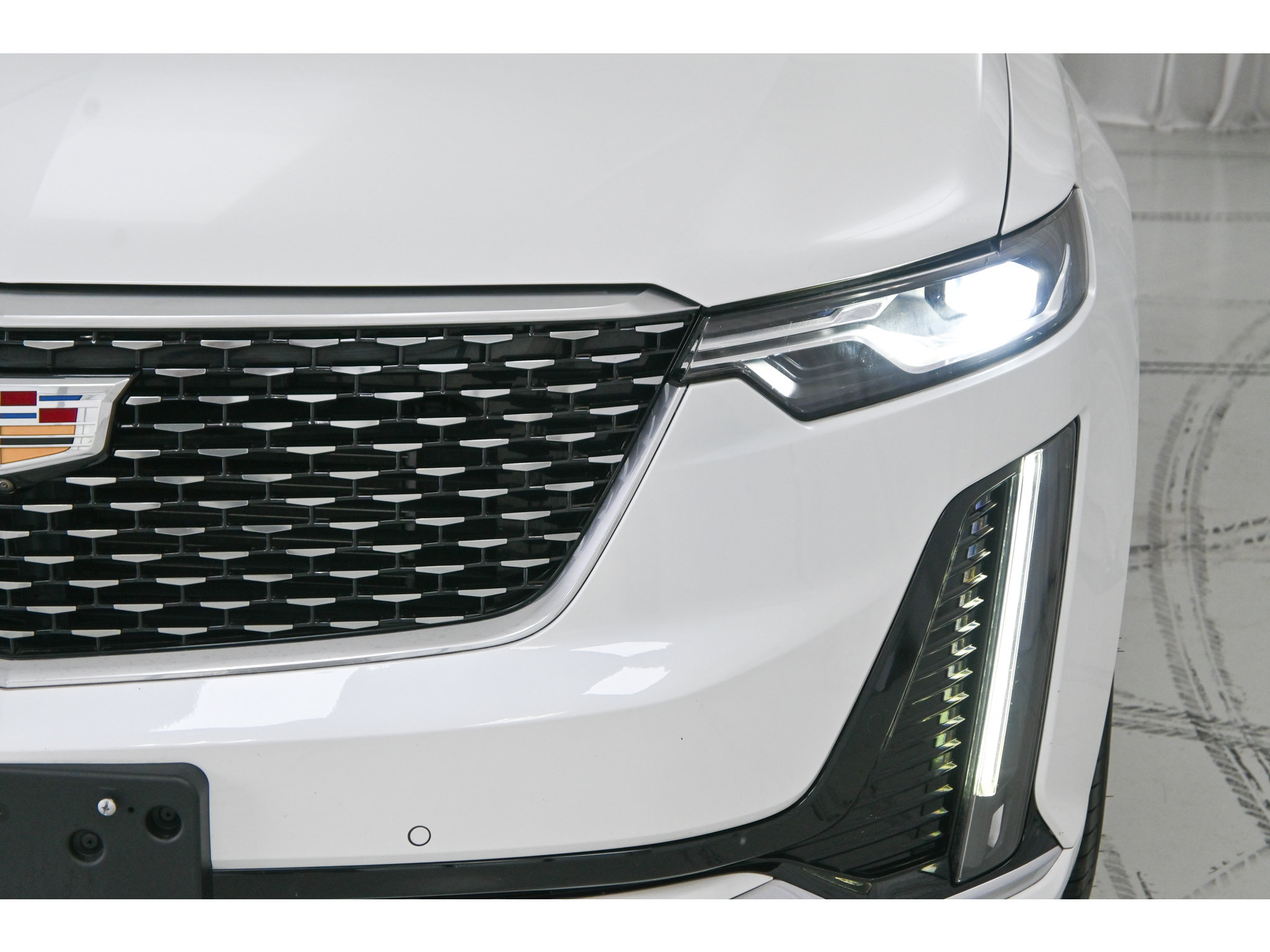 Certified 2023 Cadillac XT6 Premium Luxury w/ Technology Package AWD/4WD image 25