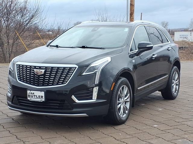 Used 2023 Cadillac XT5 Premium Luxury image 2