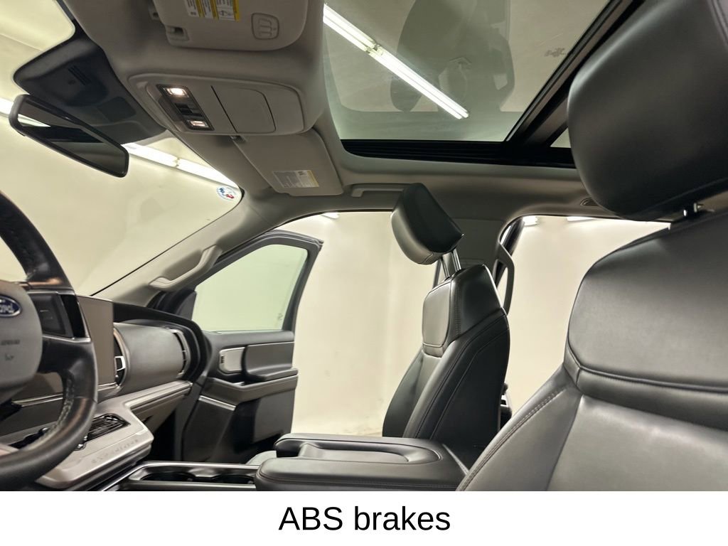 Used 2025 Ford Expedition Max Active image 36