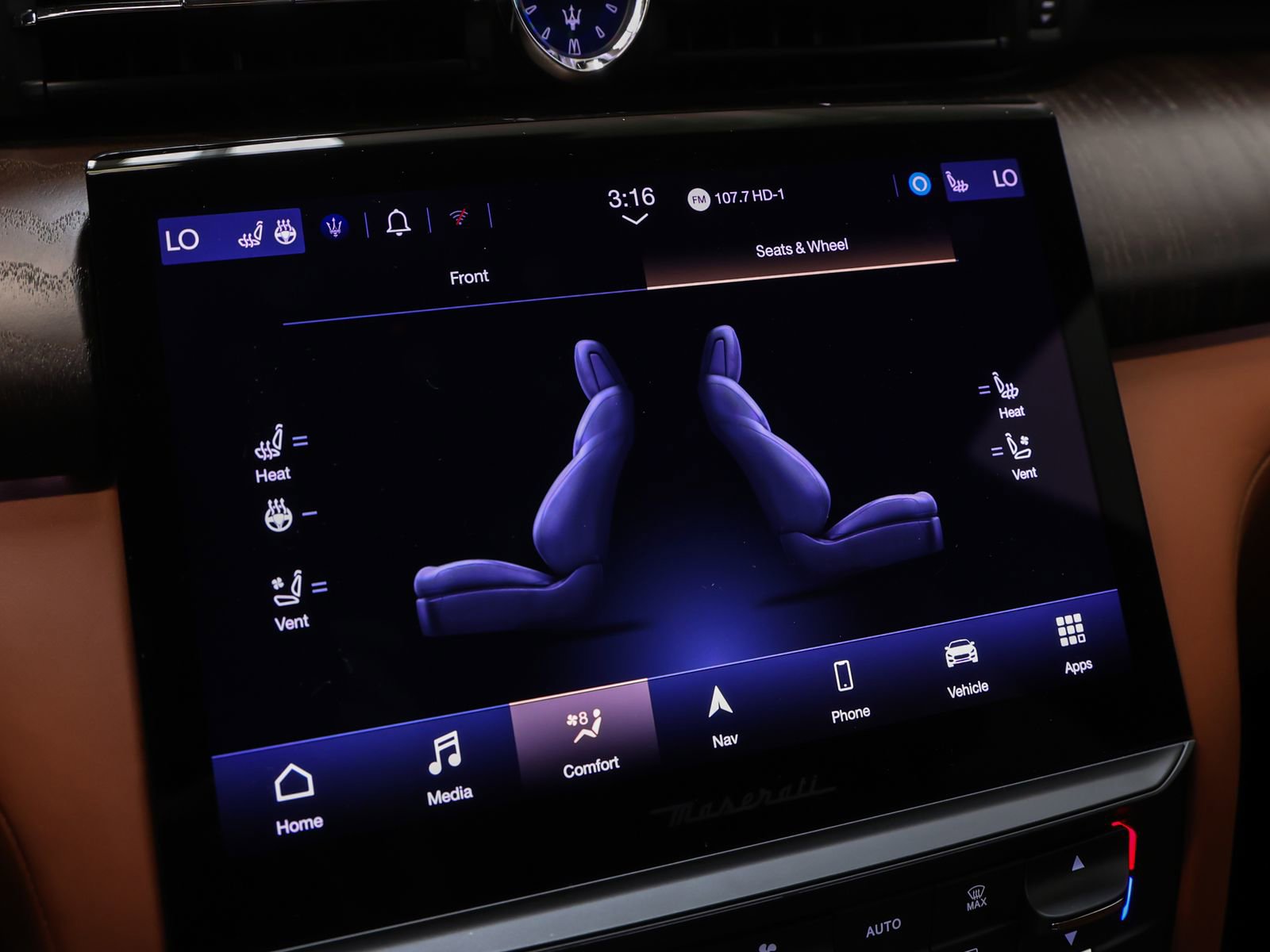 Used 2023 Maserati Quattroporte Modena RWD image 47