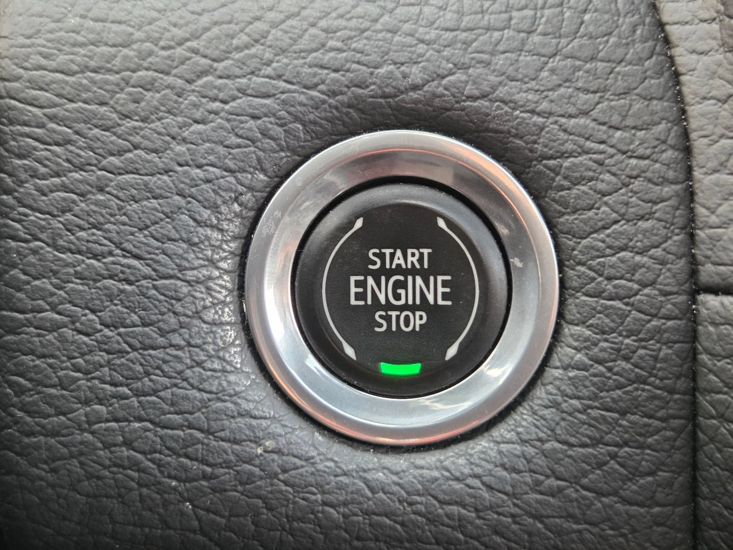 Used 2021 GMC Yukon Denali w/ Denali Premium Package AWD/4WD image 35
