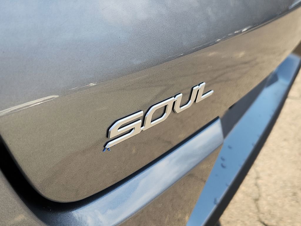 Used 2023 Kia Soul LX w/ Option Group 015 image 30