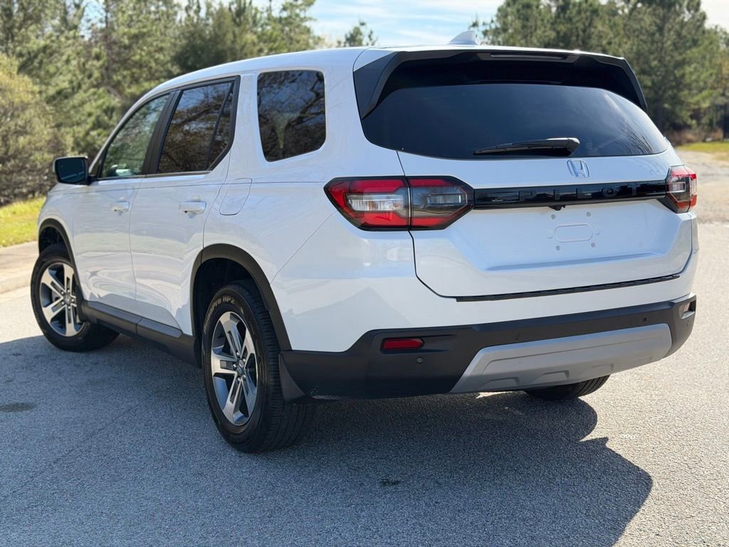 Used 2025 Honda Pilot EX-L image 5