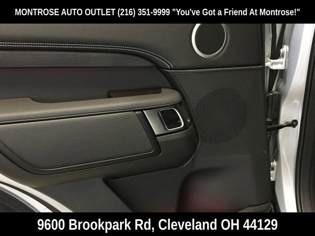 New 2023 Land Rover Discovery HSE R-Dynamic image 23