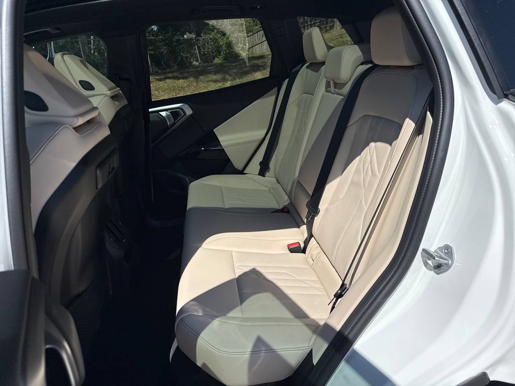 New 2026 BMW X3 xDrive30i w/ M Sport Package AWD/4WD image 24