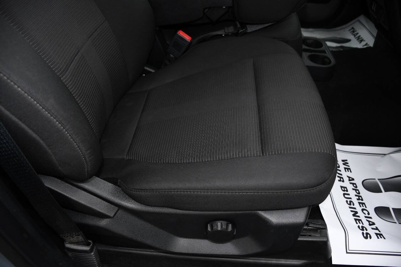 Used 2020 Ford F150 XL w/ Equipment Group 101A Mid AWD/4WD image 25