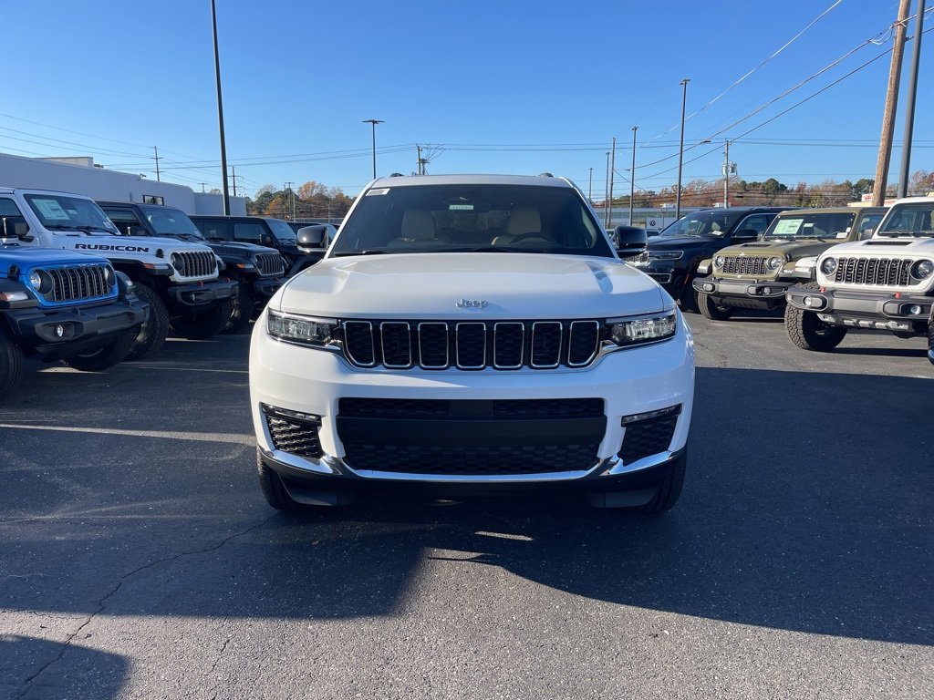 New 2025 Jeep Grand Cherokee L Limited w/ MOPAR Finishing Package image 3